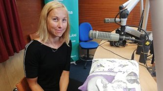 Majitelka e-shopu si byla v Českém rozhlasu popovídat o historii tradiční české výroby přikrývek a povlečení