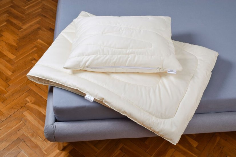 SET BAMBUS přikrývka celoroční + polštář s vnitřním polštářem - Rozměry: 140x200 + 70x90 cm (standard)