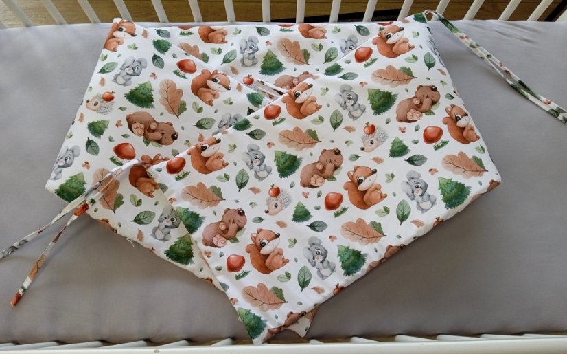Mantinel do postýlky zvířátka podzim 180 cm