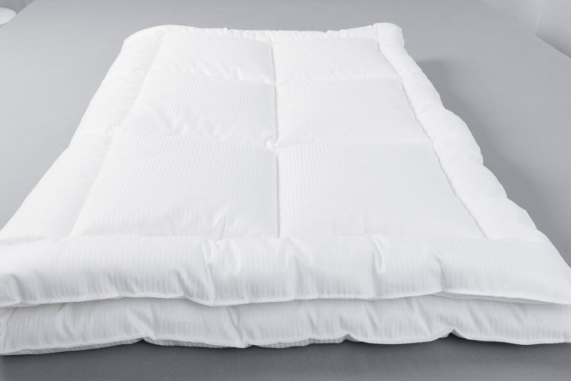 Dětská přikrývka DeLuxe celoroční - Rozměry: 90x130 cm