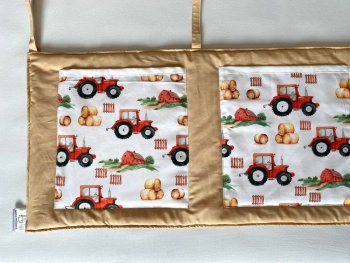 Kapsář za postel farma