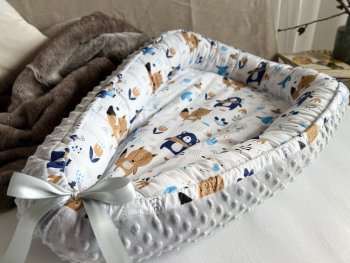 Hnízdečko pro miminko zvířátka modrá/minky