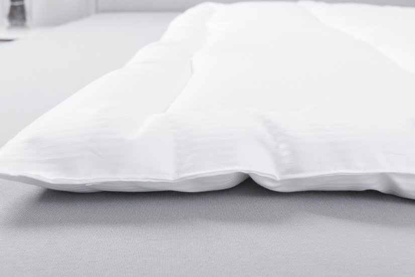 Dětská přikrývka DeLuxe celoroční - Rozměry: 90x130 cm
